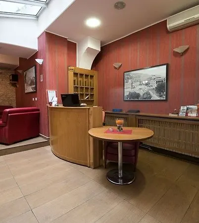 Hotel Skopje סקופיה