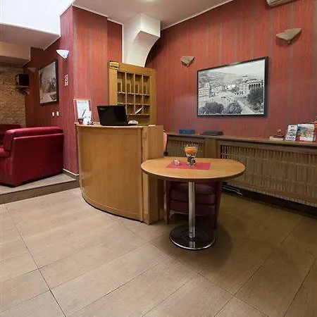 מלון Hotel Skopje סקופיה