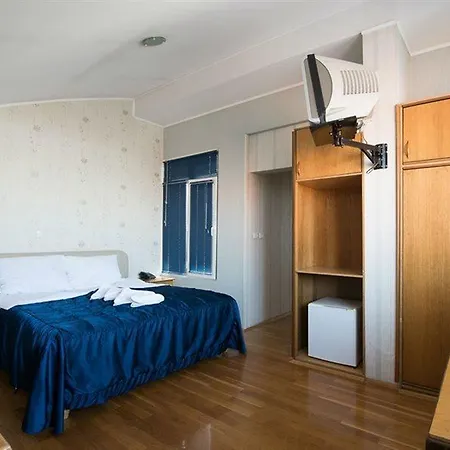 Hotel Skopje סקופיה