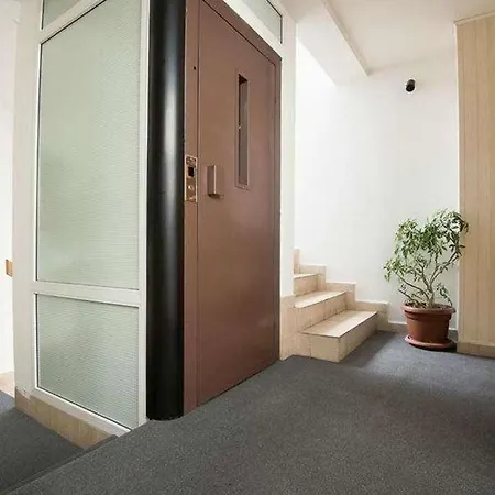Hotel Skopje 4* סקופיה