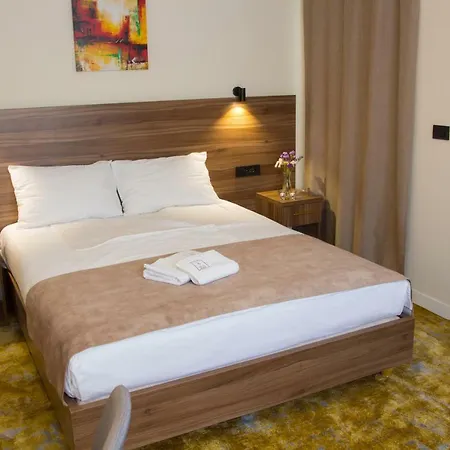 Hotel Skopje מלון
